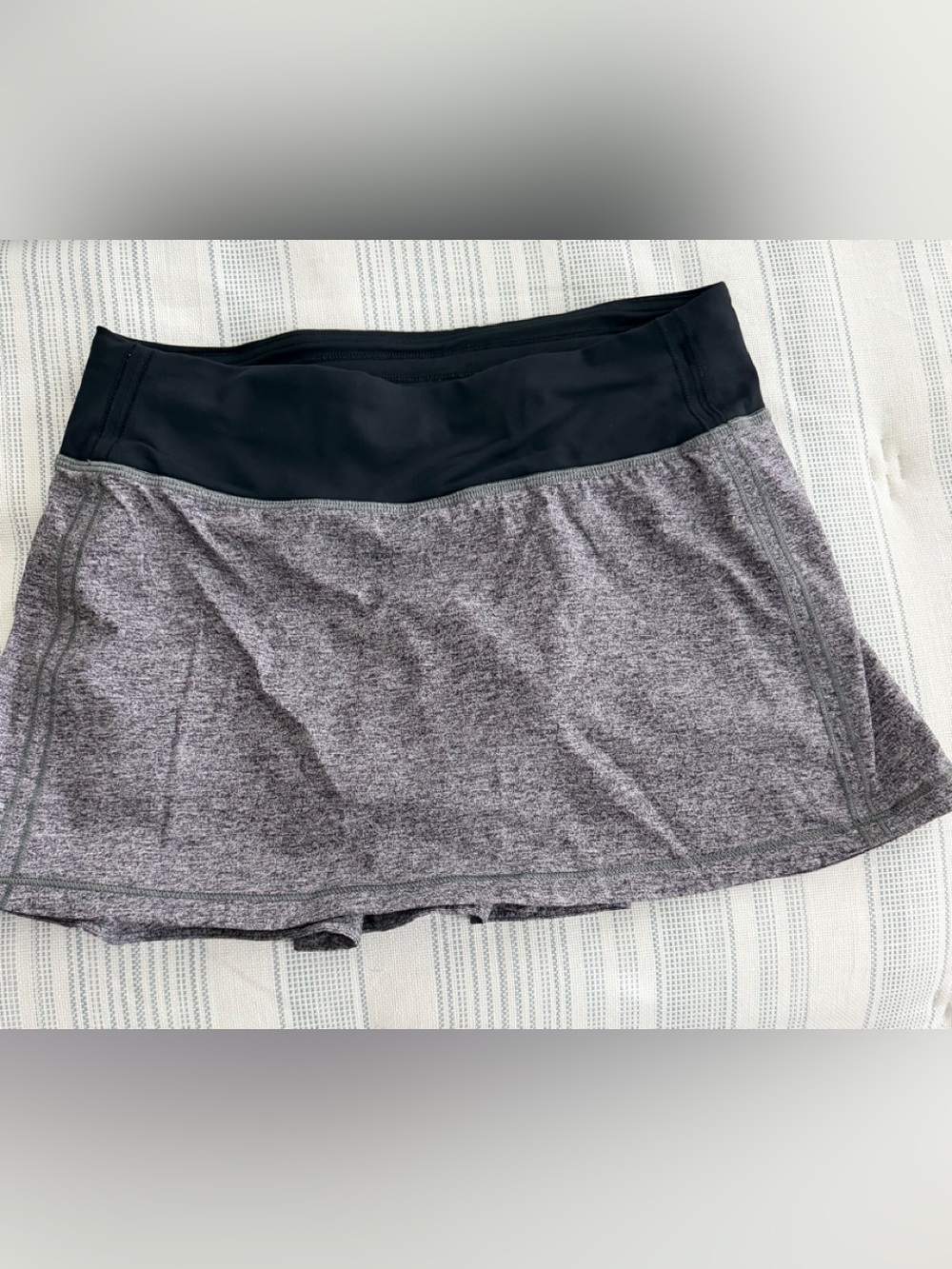 lululemon athletica Black Waist Heather Gray Athletic Skort